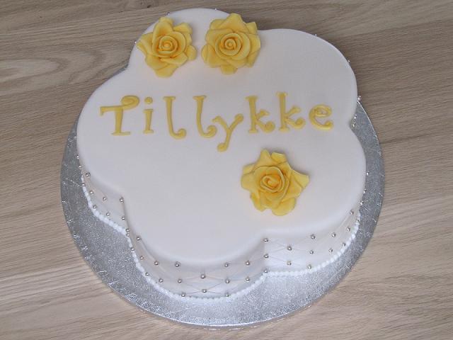 Påskekage med fondant